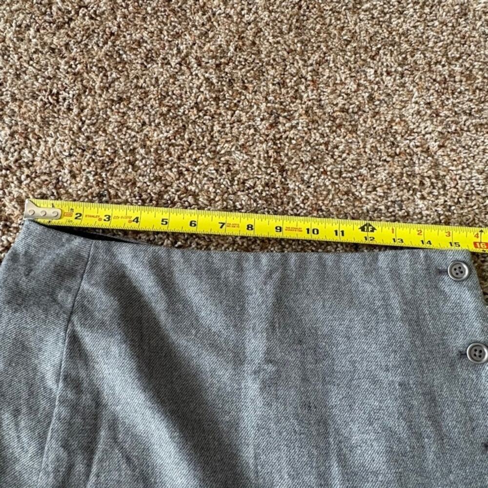 Banana Republic Lined Mini Skirt Wool Blend Gray Side Buttons sz 4 - Picture 6 of 9